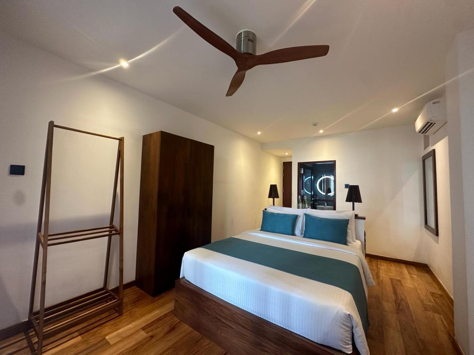 Bk Beach Boutique Hotel - Hikkaduwa Exterior photo