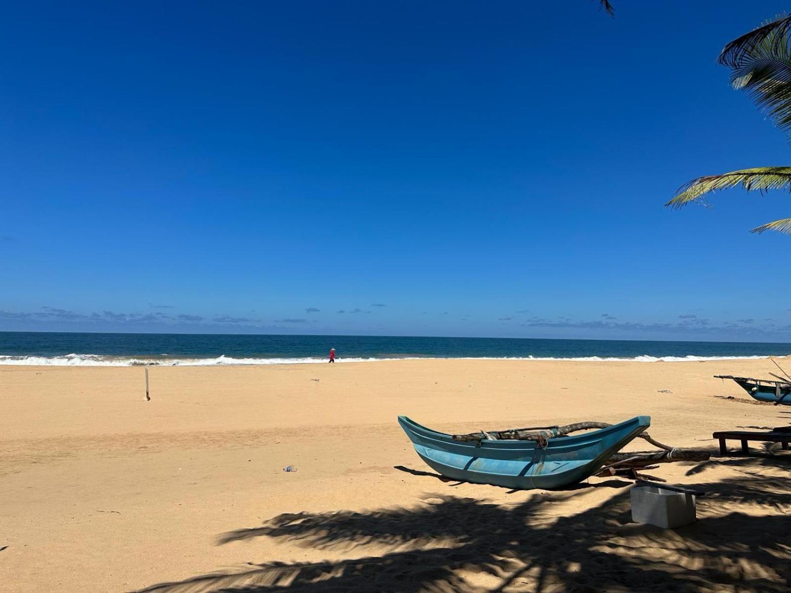 Bk Beach Boutique Hotel - Hikkaduwa Exterior photo